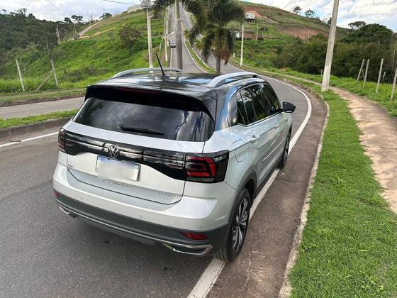 VOLKSWAGEN T-CROSS 1.4 250 TSI TOTAL FLEX HIGHLINE AUTOMÁTICO
